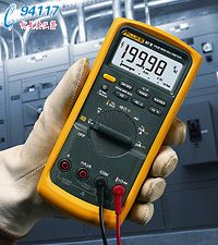 FLUKE F83Vñ