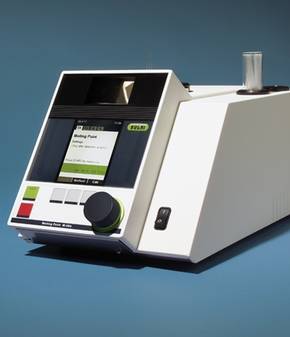 cxM-560
