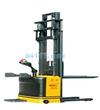 CDD1545 1.5T-4.5M堆高車載重1.5噸，提升1.5米